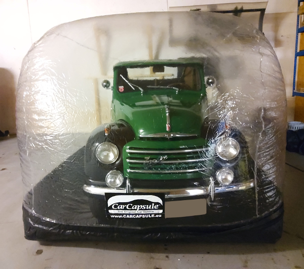 cc14 indoor CarCapsule front