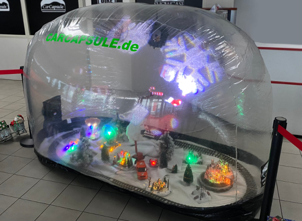 christmas_bubble_carcapsule_schneekugel.jpg